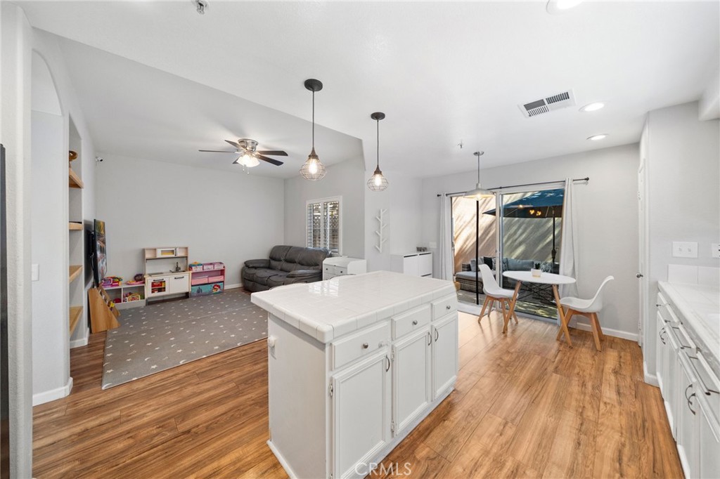 26433 Arboretum Way 2804