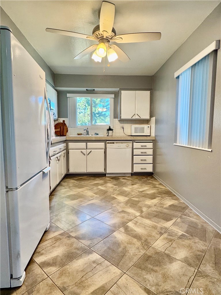 26025 Cherry Hills Boulevard