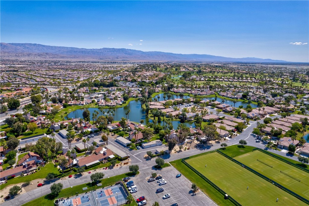 9 Via Haciendas