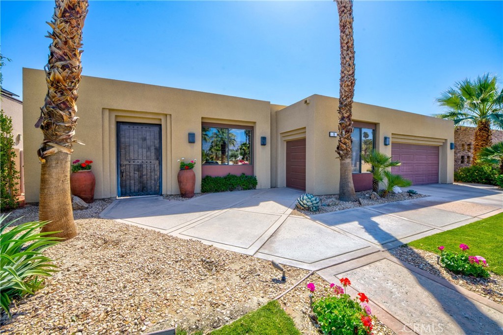 9 Via Haciendas