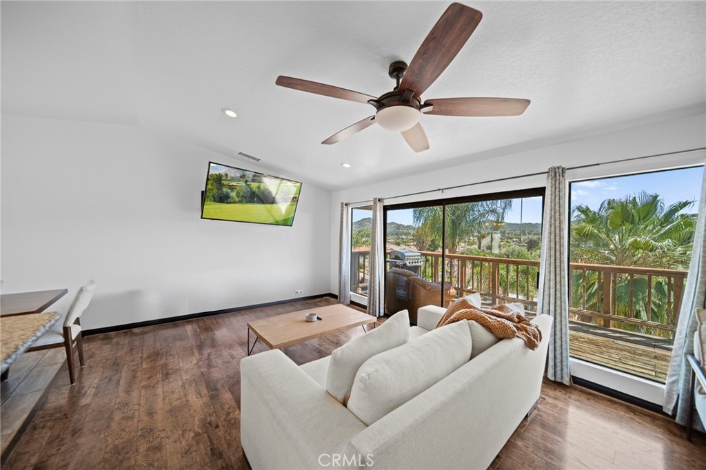 22893 Cove View Street