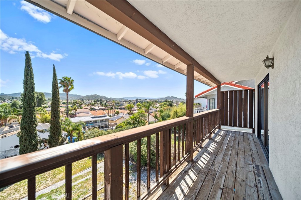 22893 Cove View Street