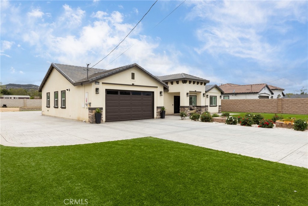 20109 Hunter Street