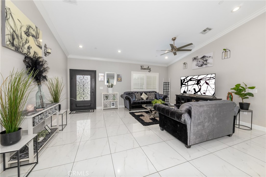 20109 Hunter Street