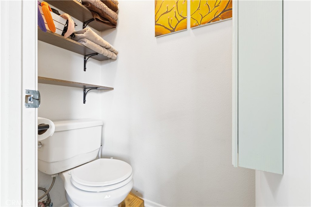 42994 Victorian Drive