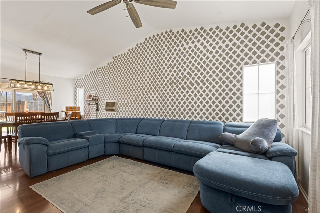 42994 Victorian Drive