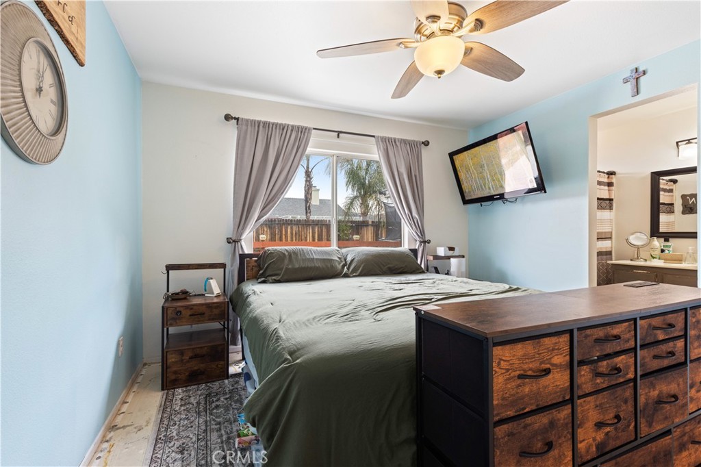 42994 Victorian Drive