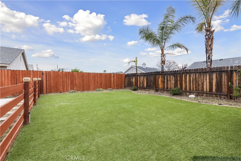 42994 Victorian Drive