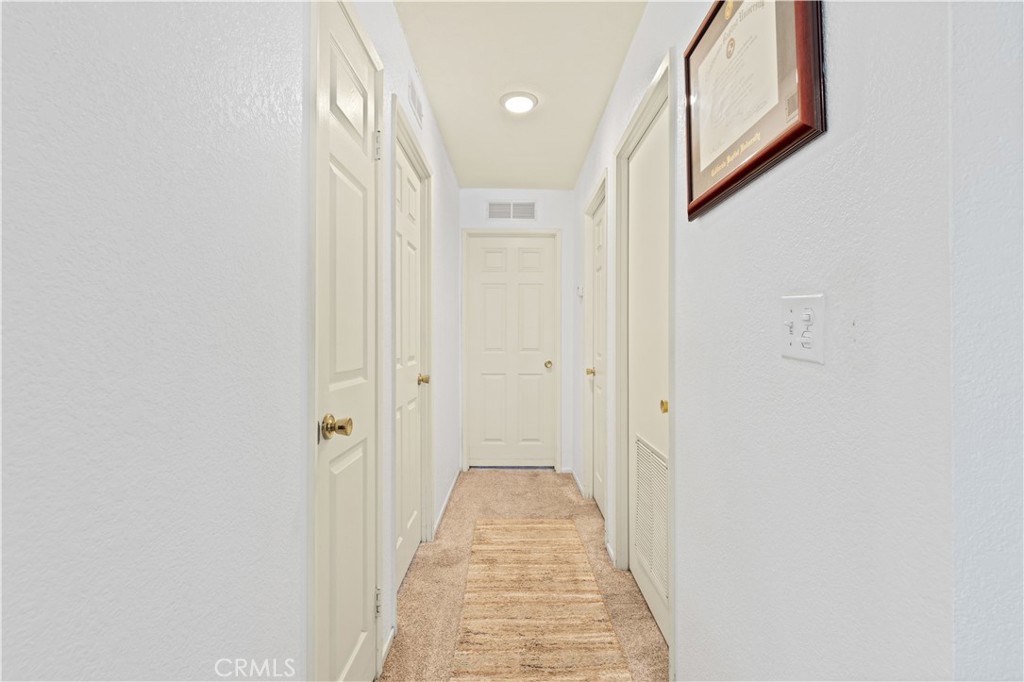 1562 Willow Leaf Drive