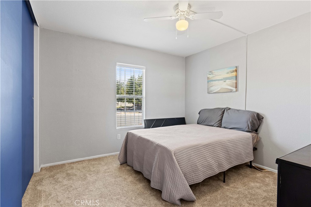 1562 Willow Leaf Drive