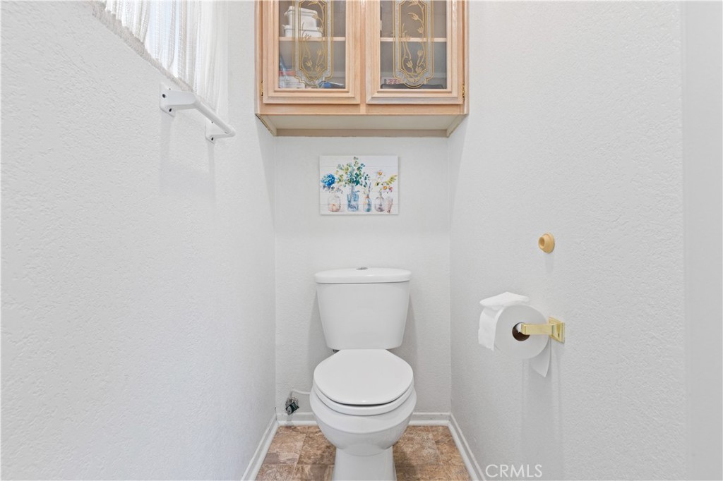 1562 Willow Leaf Drive