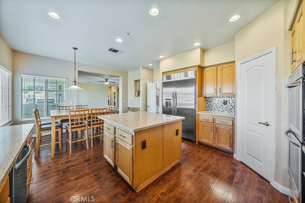 6538 Applewood Street