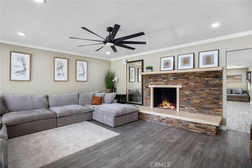 1325 N Birchnell Avenue