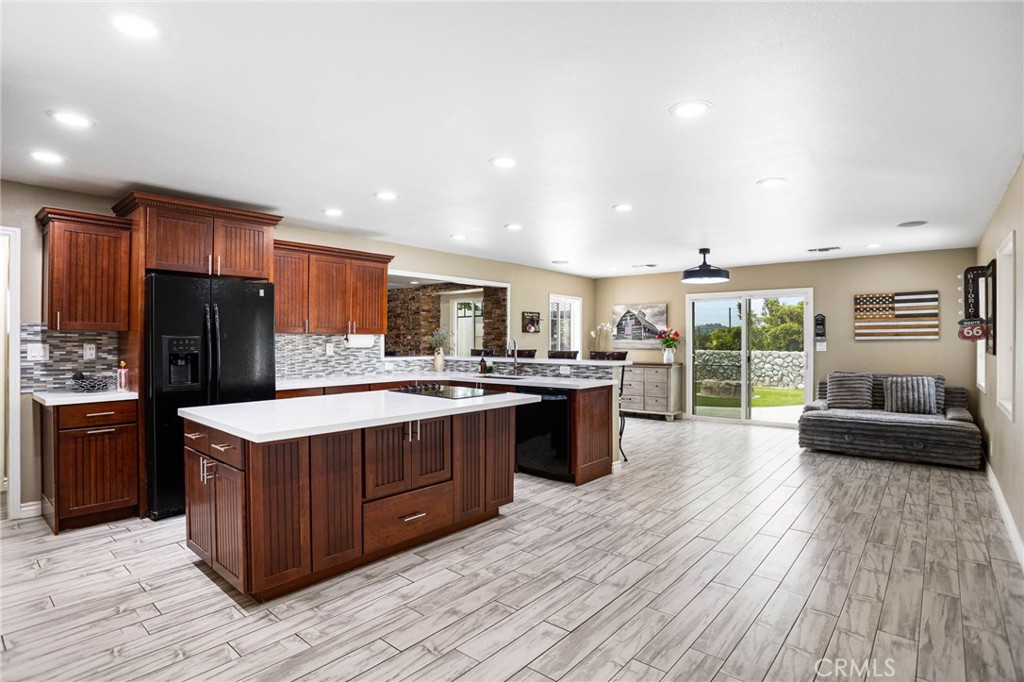 1325 N Birchnell Avenue