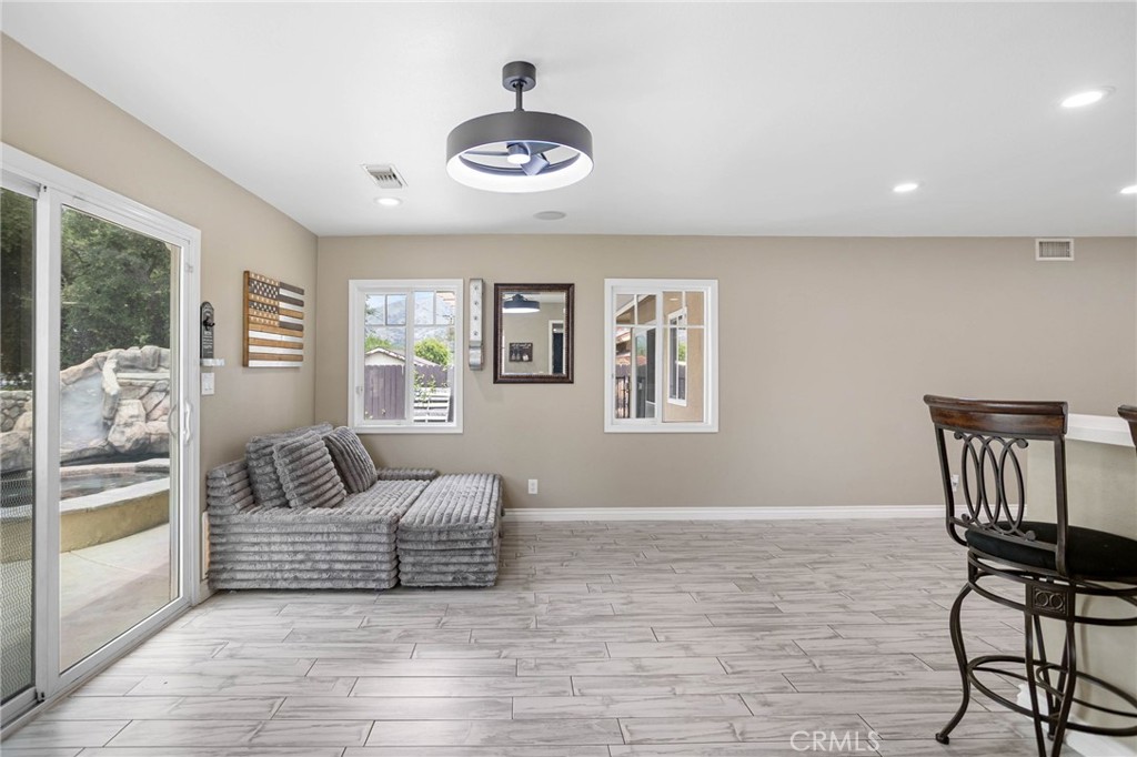 1325 N Birchnell Avenue