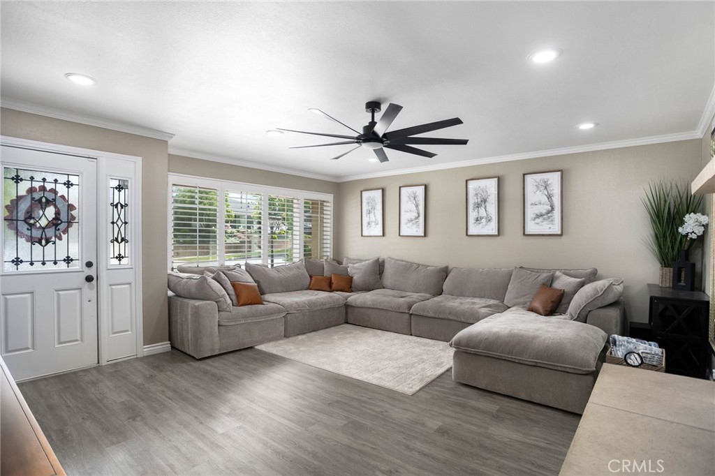 1325 N Birchnell Avenue