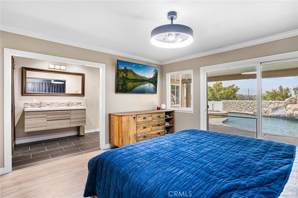 1325 N Birchnell Avenue