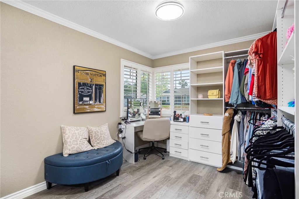 1325 N Birchnell Avenue