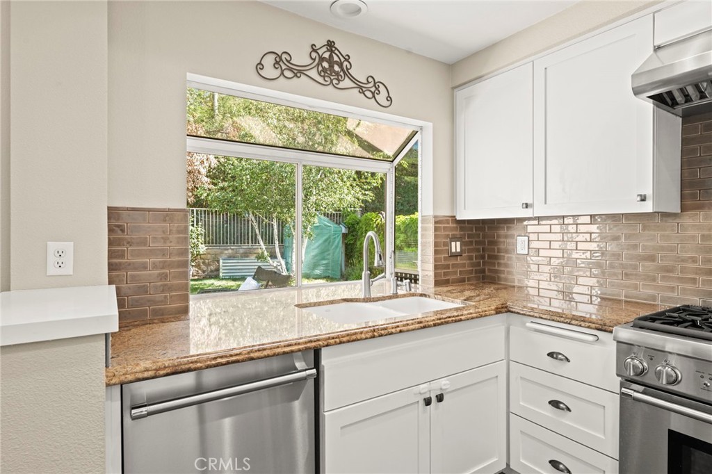 27054 Riversbridge Way