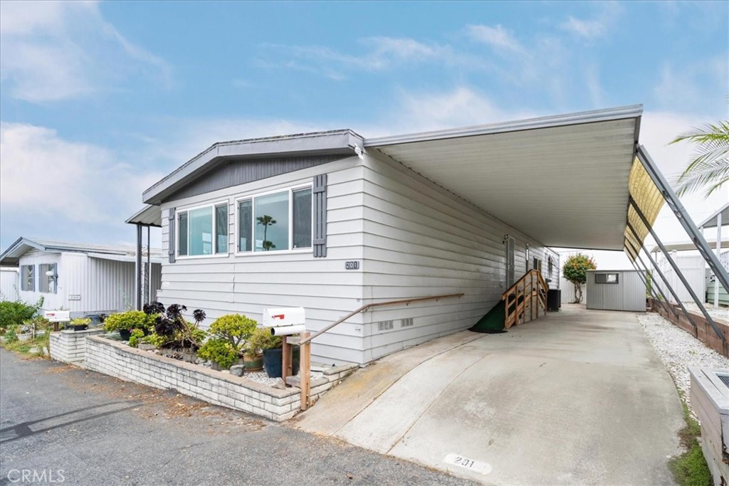 201 Bright Creek Lane