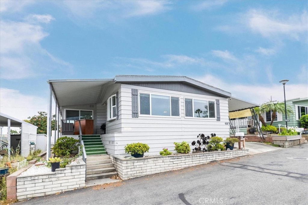 201 Bright Creek Lane