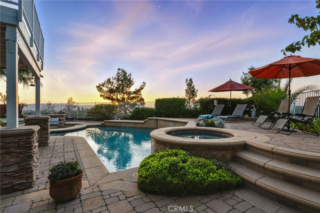 45242 Oakville Court