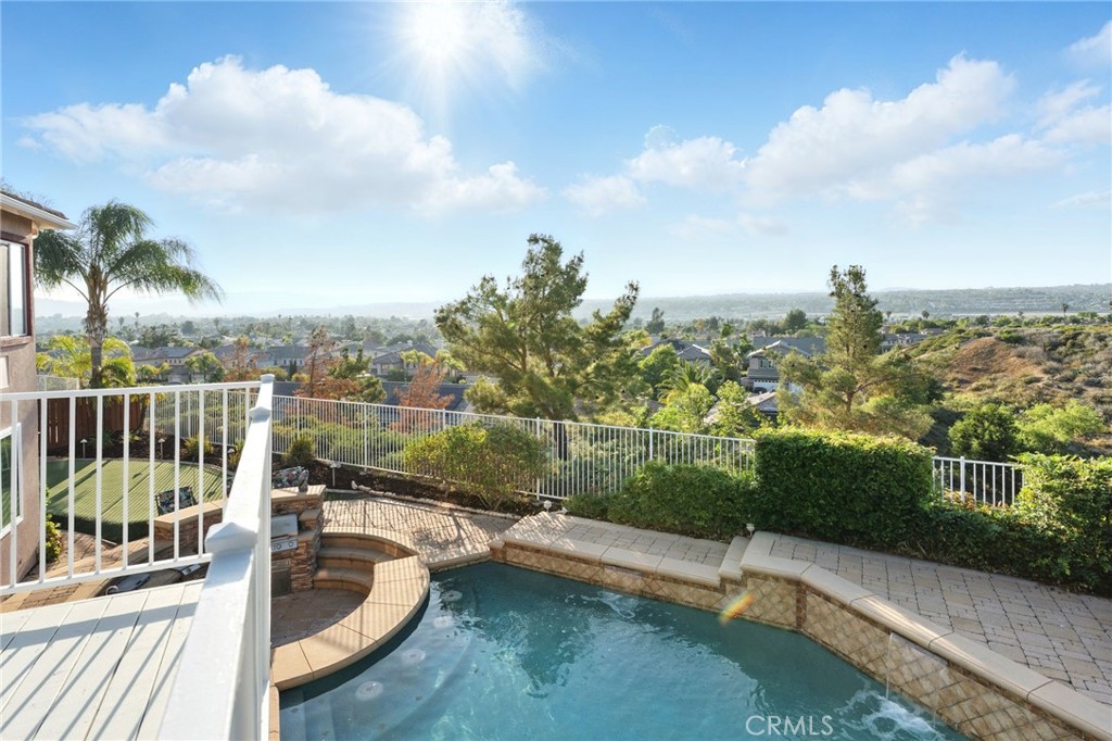 45242 Oakville Court