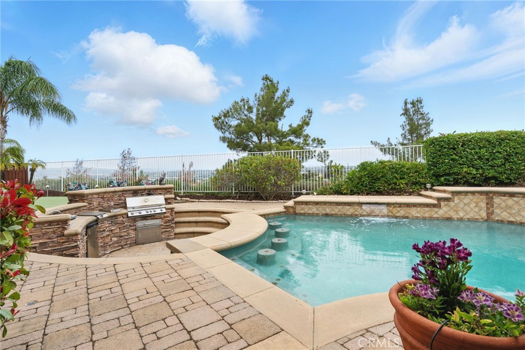 45242 Oakville Court