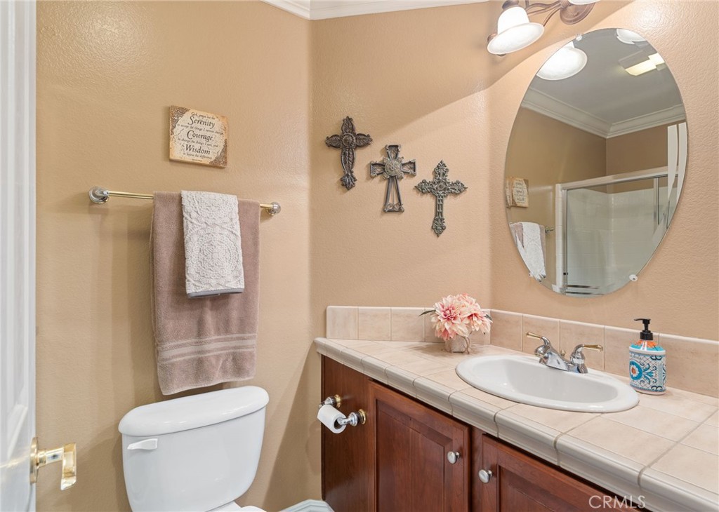 45242 Oakville Court