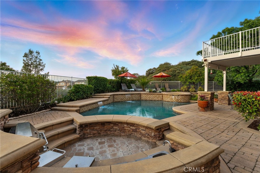45242 Oakville Court