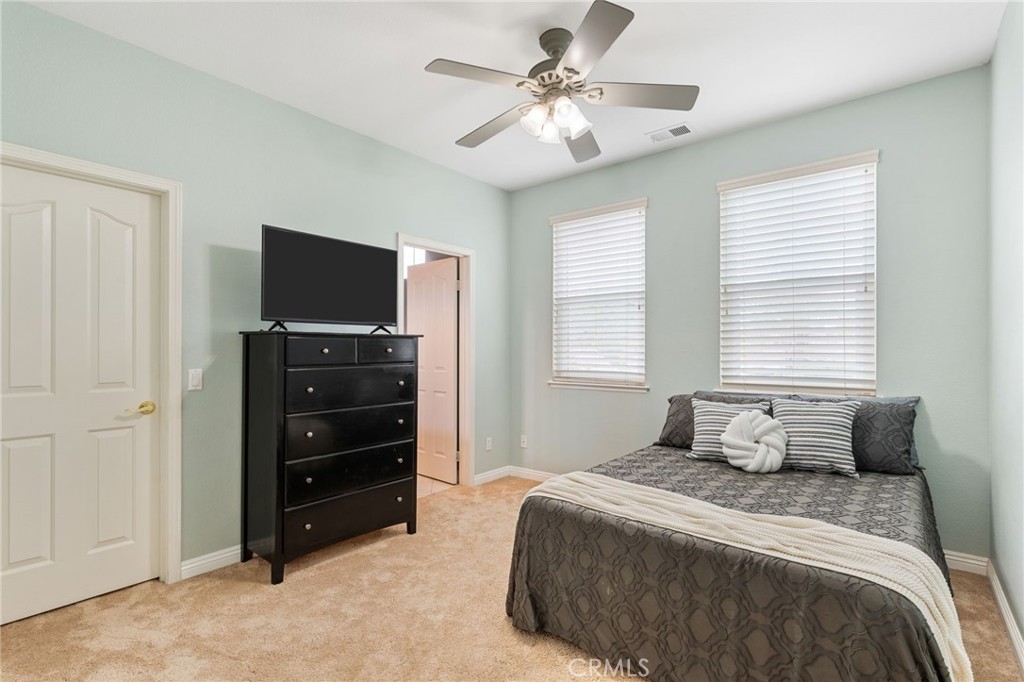 45242 Oakville Court