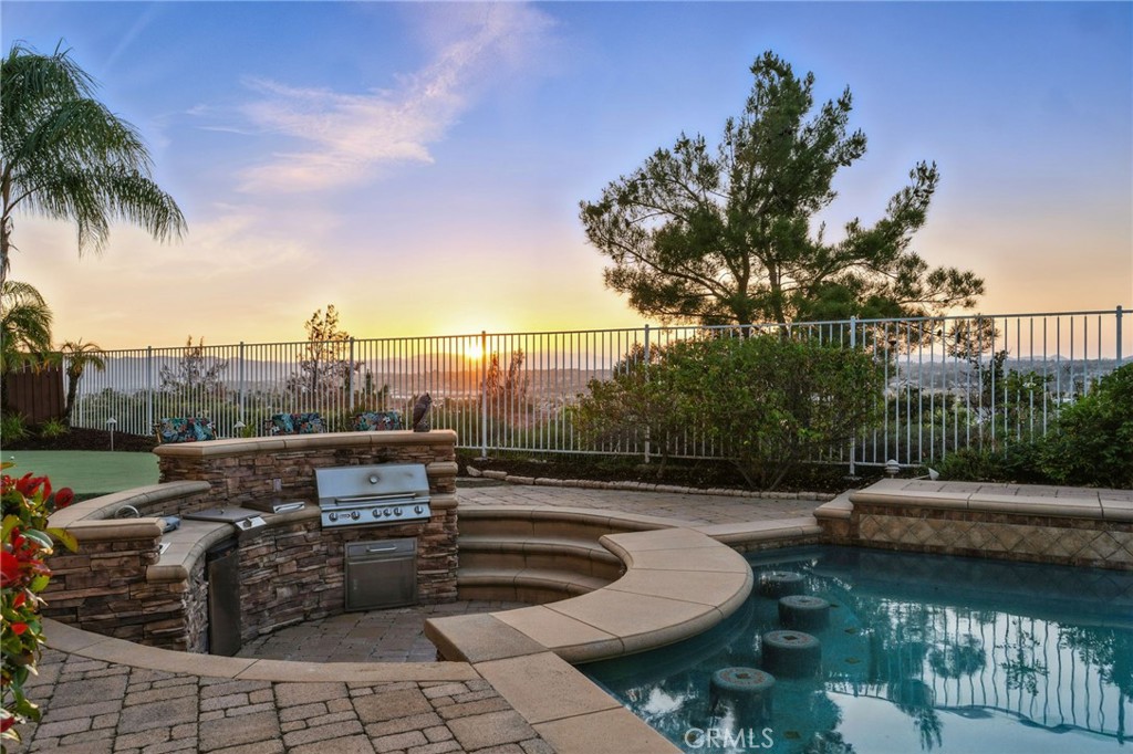 45242 Oakville Court