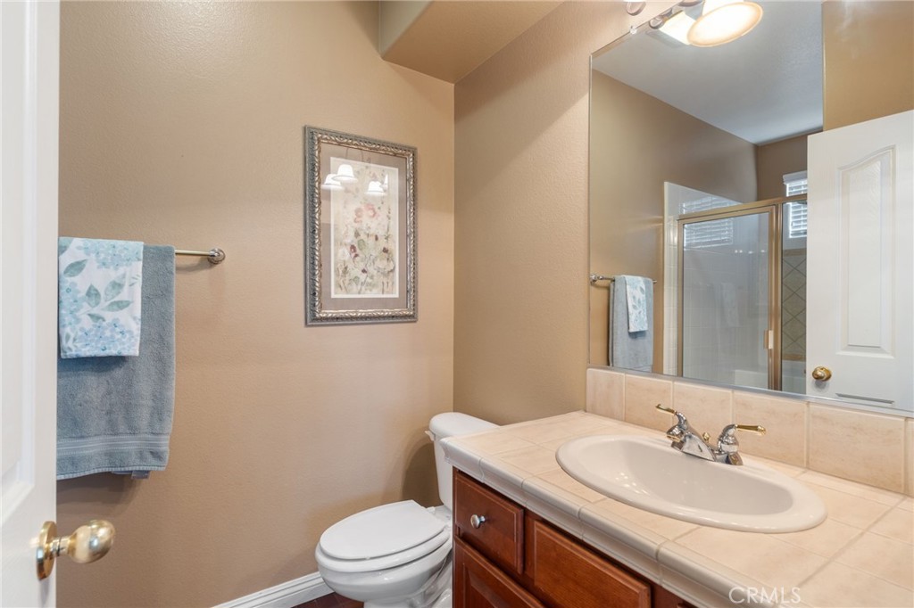 45242 Oakville Court