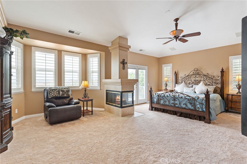 45242 Oakville Court