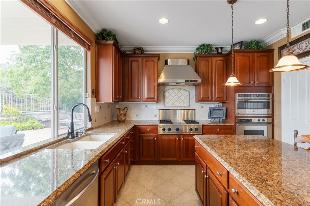 45242 Oakville Court