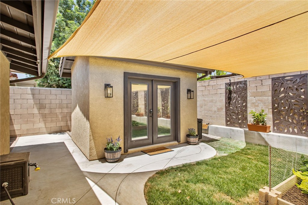 23540 Canyon Lake Drive N