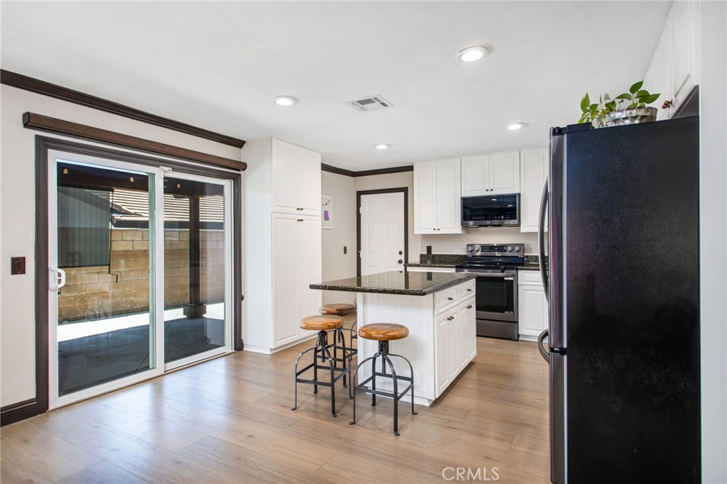 23540 Canyon Lake Drive N