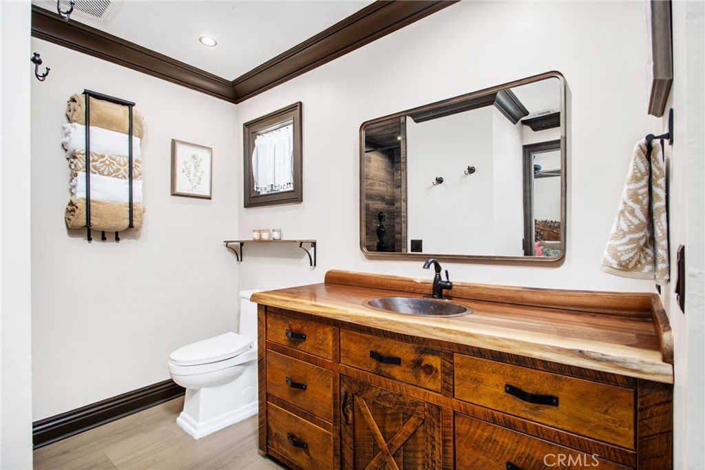 23540 Canyon Lake Drive N