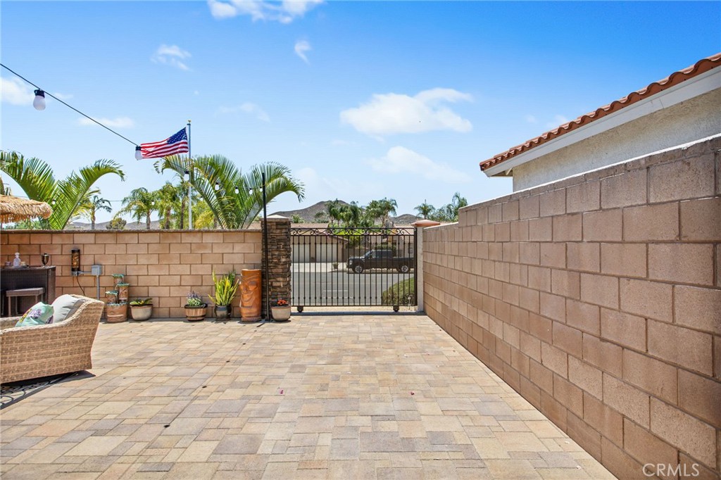 23540 Canyon Lake Drive N