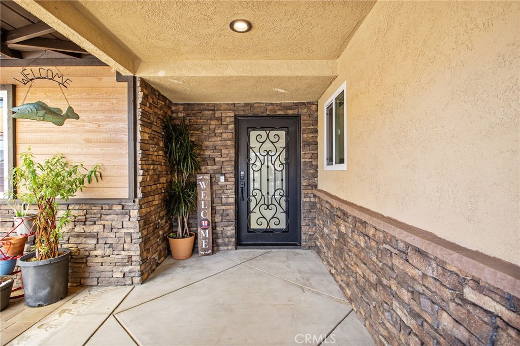 23540 Canyon Lake Drive N