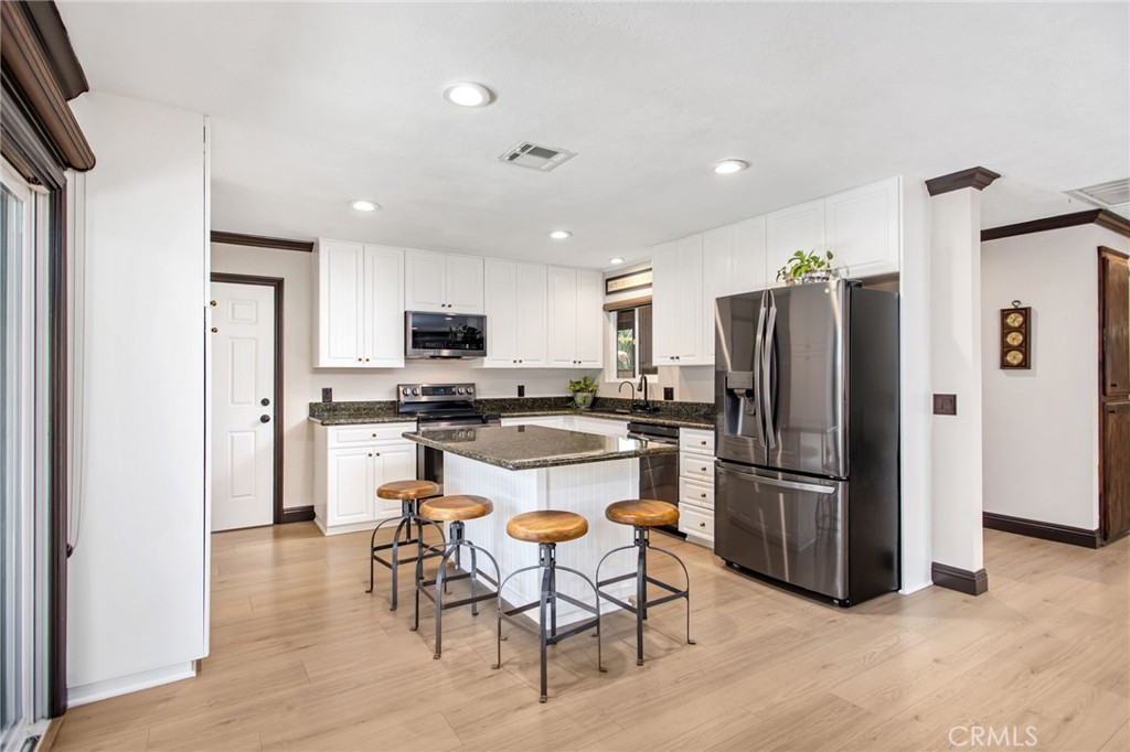 23540 Canyon Lake Drive N