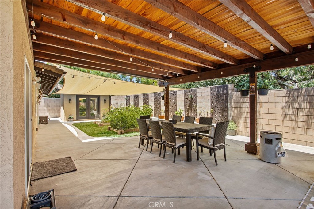 23540 Canyon Lake Drive N