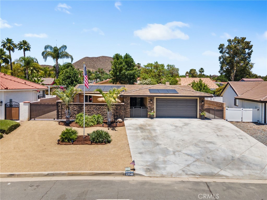 23540 Canyon Lake Drive N