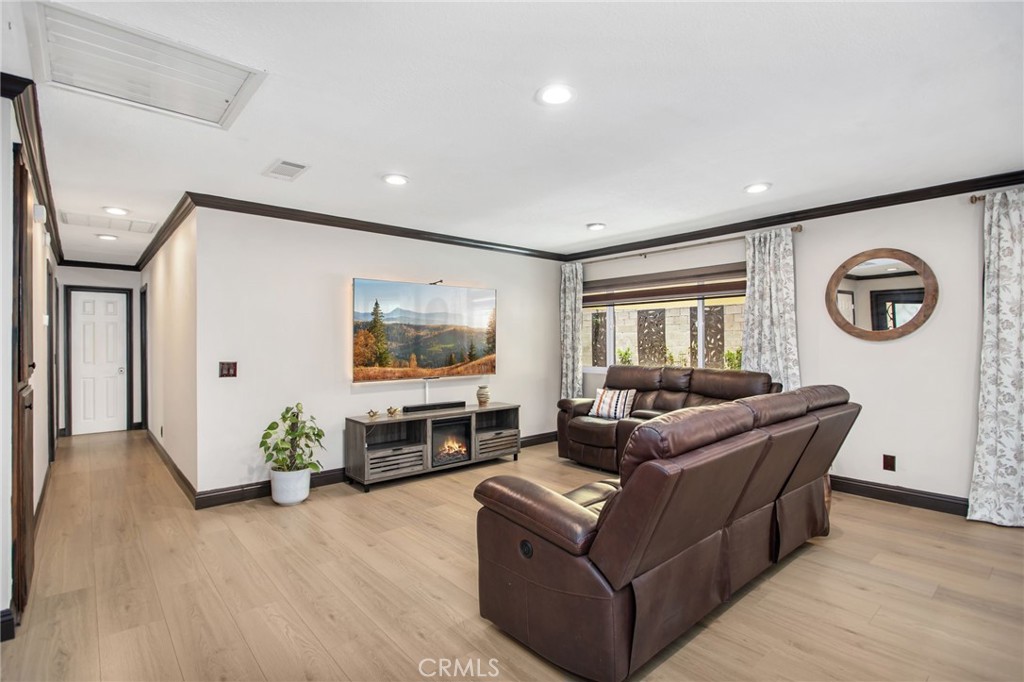 23540 Canyon Lake Drive N