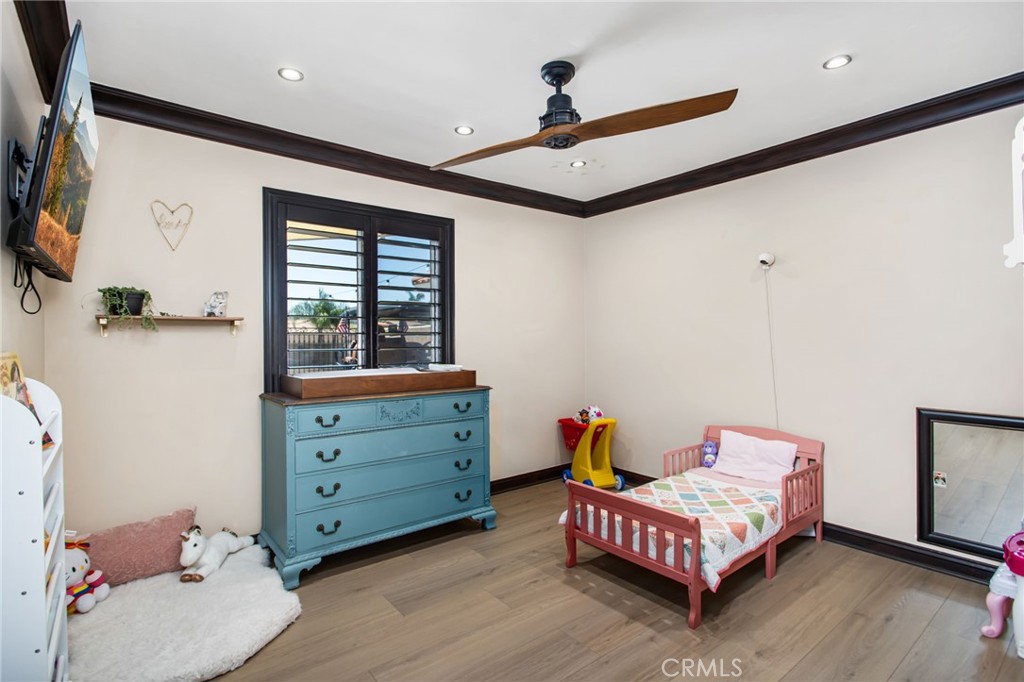 23540 Canyon Lake Drive N