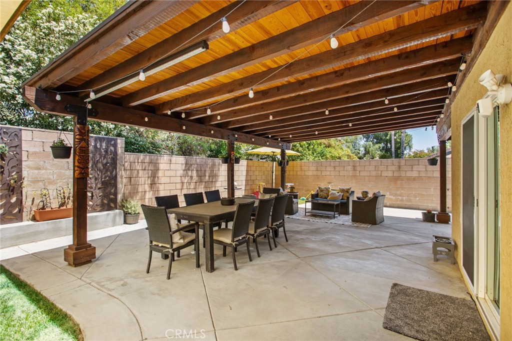 23540 Canyon Lake Drive N