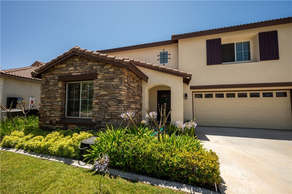 32125 Bandelier Road