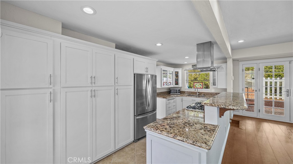 5643 Panorama Drive