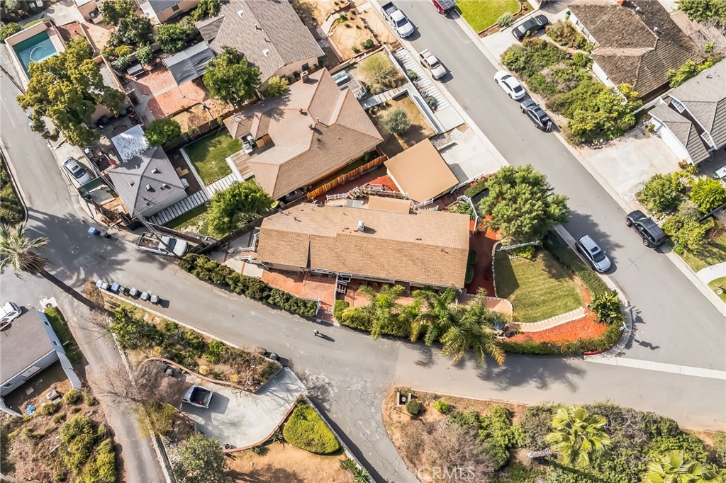 5643 Panorama Drive