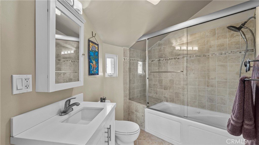 5643 Panorama Drive